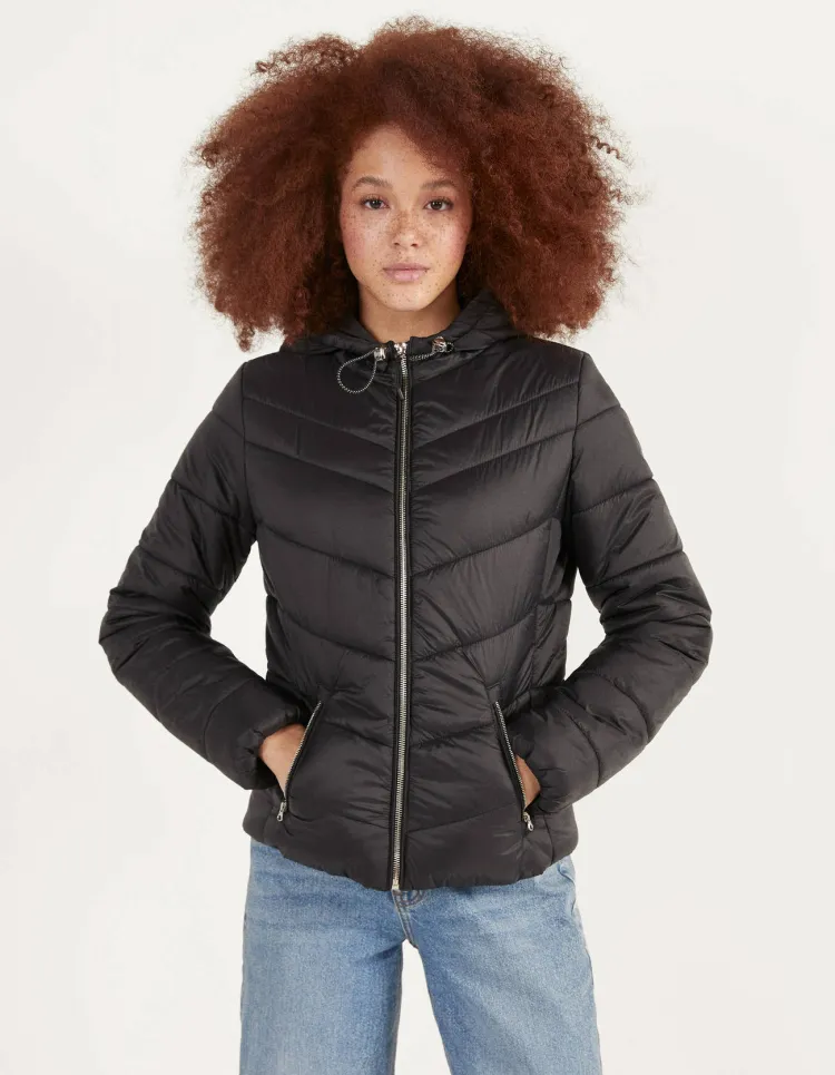 Steppjacke mit Kapuze